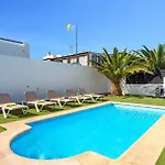 Villa Caleta Olas By